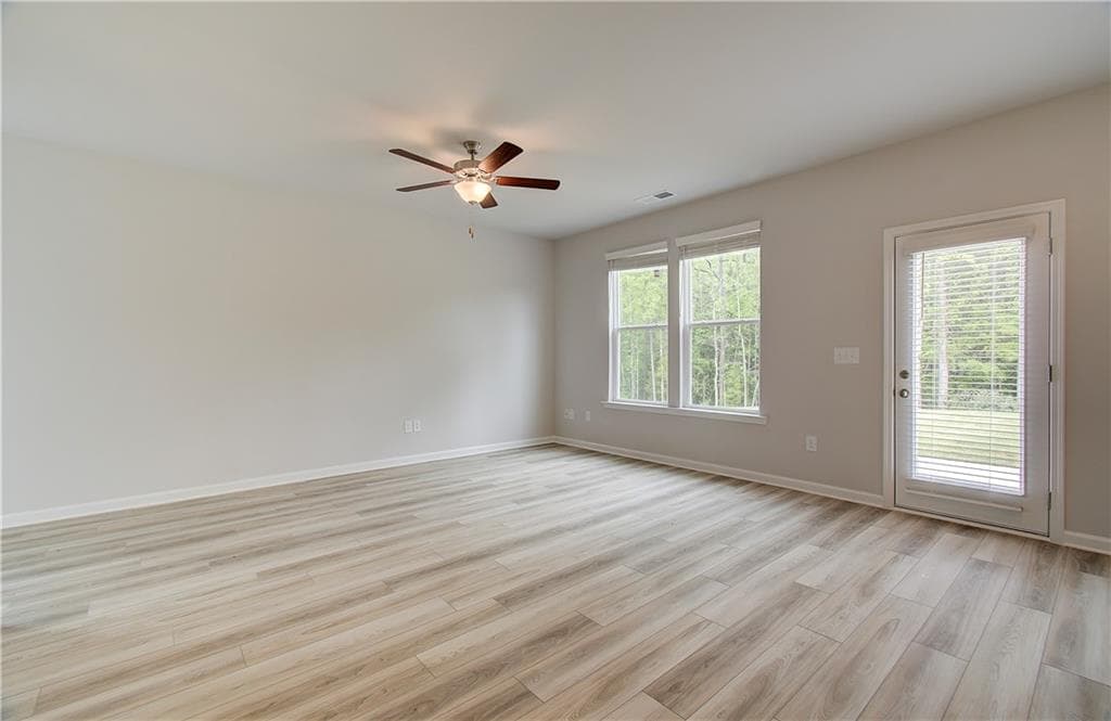 3 bedroom, 3 bathroom, 1,721 sq ft single family residence for sale at 68 Homesite Jericho Way, Newnan, GA 30263 — photo 9