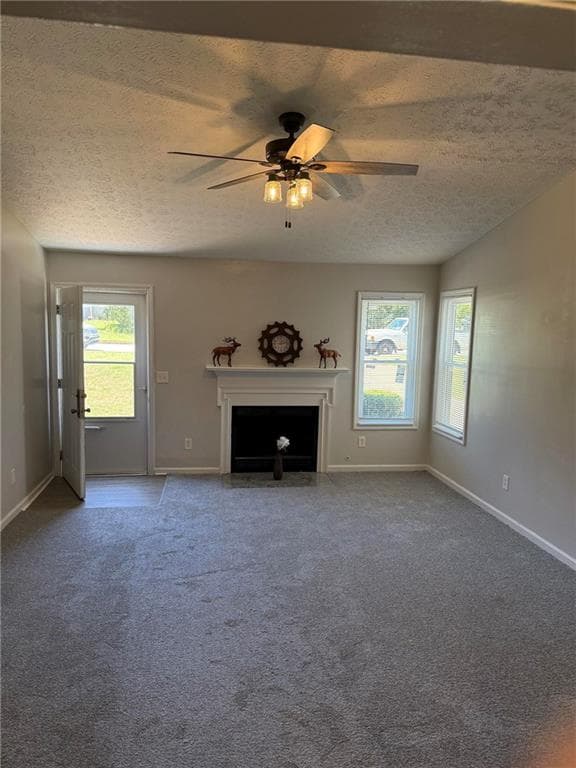 3 bedroom, 2 bathroom single family residence under contract at 4262 Catalpa Park, Ellenwood, GA 30294 — photo 2