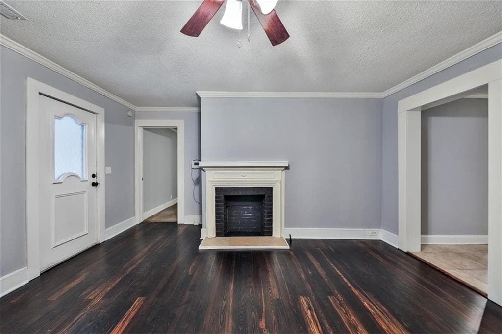 3 bedroom, 2 bathroom, 1,920 sq ft single family residence for sale at 6320 Temple Street, Lithia Springs, GA 30122 — photo 6