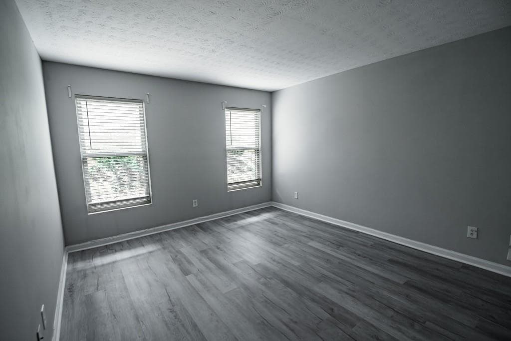 3 bedroom, 2 bathroom, 1,405 sq ft condominium for sale at 204 Brittany Court, Duluth, GA 30096 — photo 7