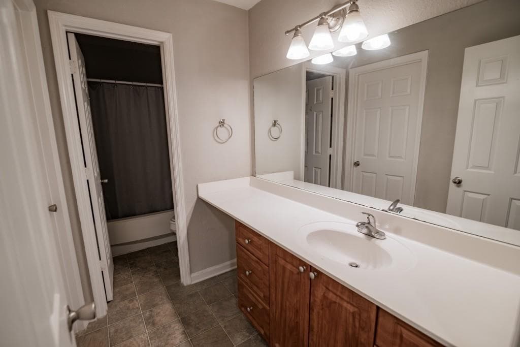 3 bedroom, 2 bathroom, 1,405 sq ft condominium for sale at 204 Brittany Court, Duluth, GA 30096 — photo 10