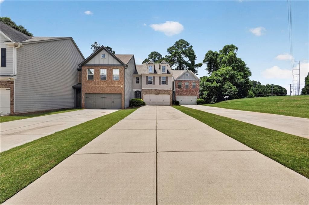 3 bedroom, 3 bathroom, 1,974 sq ft townhouse for sale at 6522 Story Circle, Norcross, GA 30093 — photo 6
