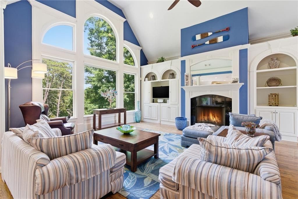 4 bedroom, 4 bathroom, 4,300 sq ft single family residence under contract at 2723 Inglewood Drive, Gainesville, GA 30504 — photo 6
