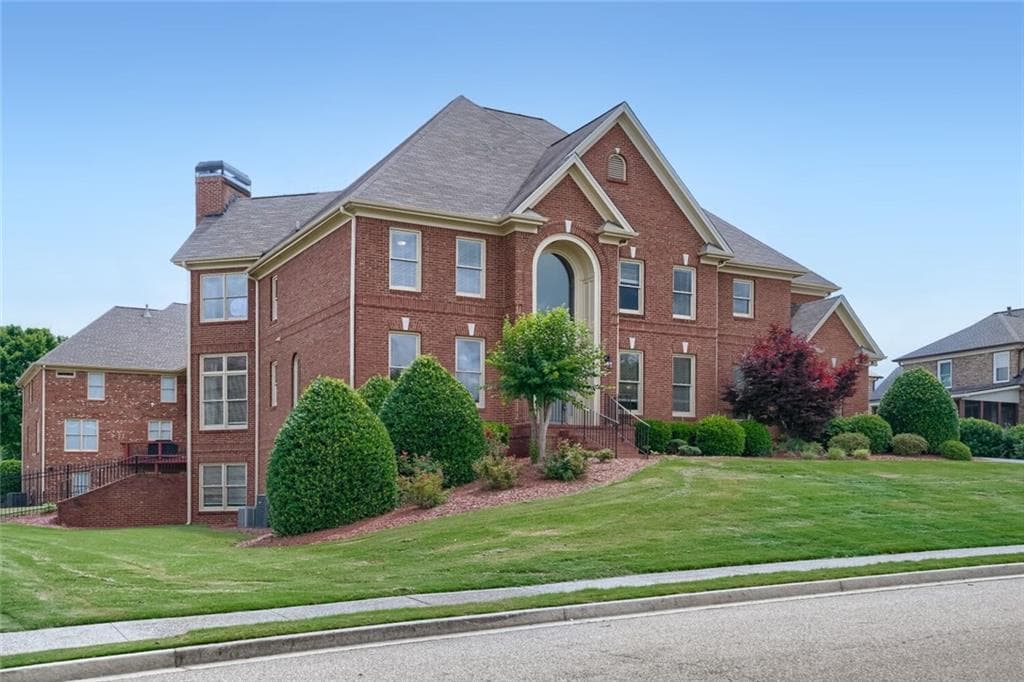 5 bedroom, 3 bathroom, 4,422 sq ft single family residence for sale at 2646 Hunters Place Landing, Grayson, GA 30017 — photo 3