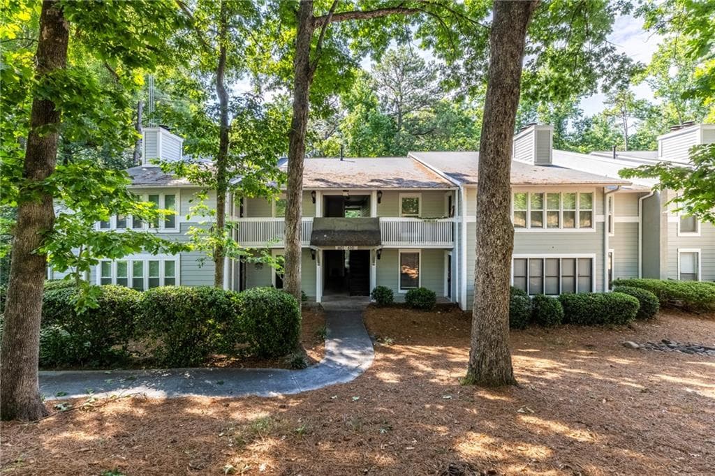 2 bedroom, 2 bathroom, 1,280 sq ft condominium for sale at 603 Summit North Drive, Atlanta, GA 30324 — photo 3