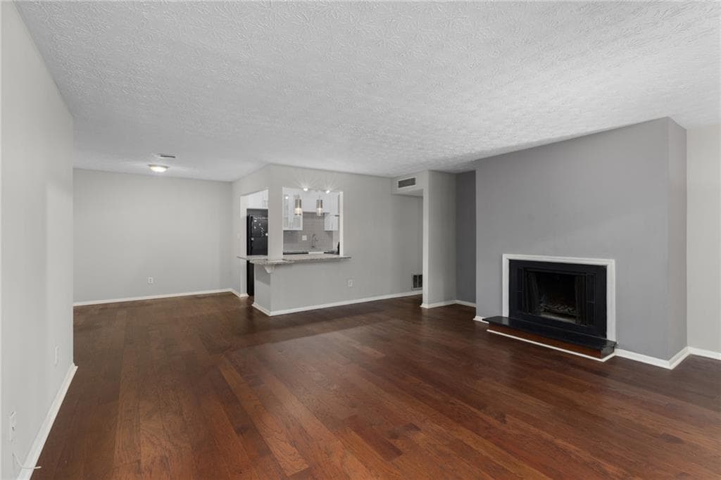 2 bedroom, 2 bathroom, 1,280 sq ft condominium for sale at 603 Summit North Drive, Atlanta, GA 30324 — photo 6