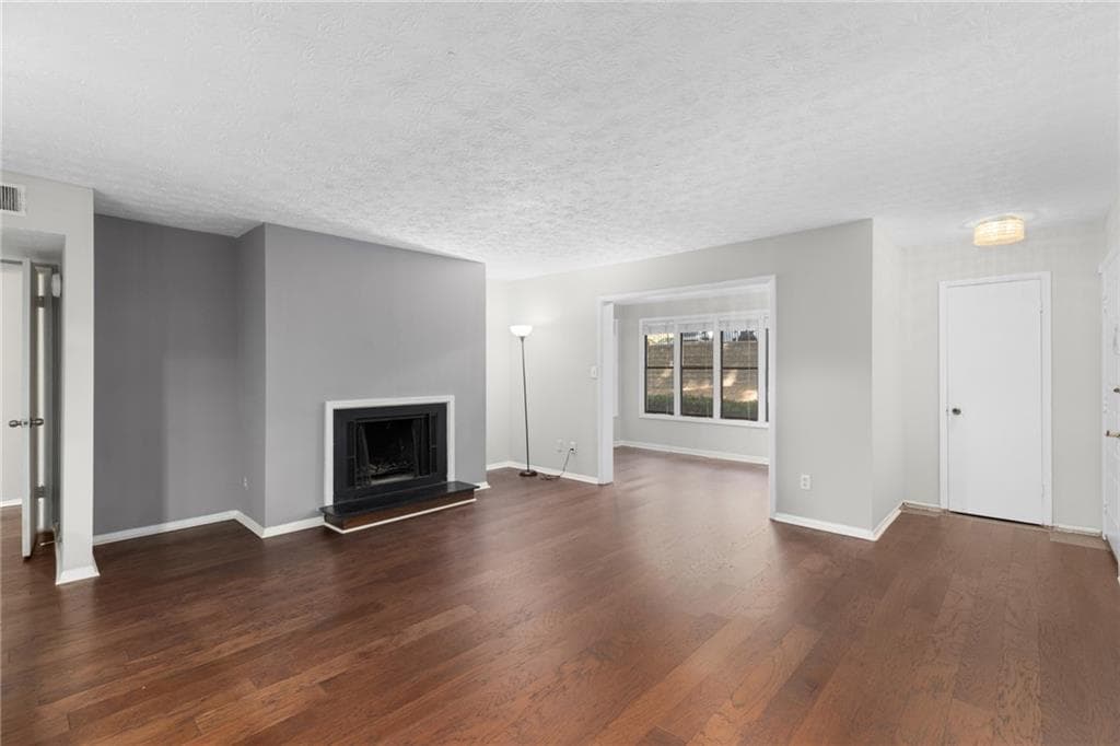 2 bedroom, 2 bathroom, 1,280 sq ft condominium for sale at 603 Summit North Drive, Atlanta, GA 30324 — photo 8
