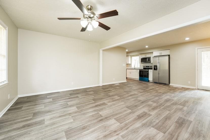3 bedroom, 3 bathroom, 1,802 sq ft single family residence for sale at 2536 Britt Road, Snellville, GA 30078 — photo 7