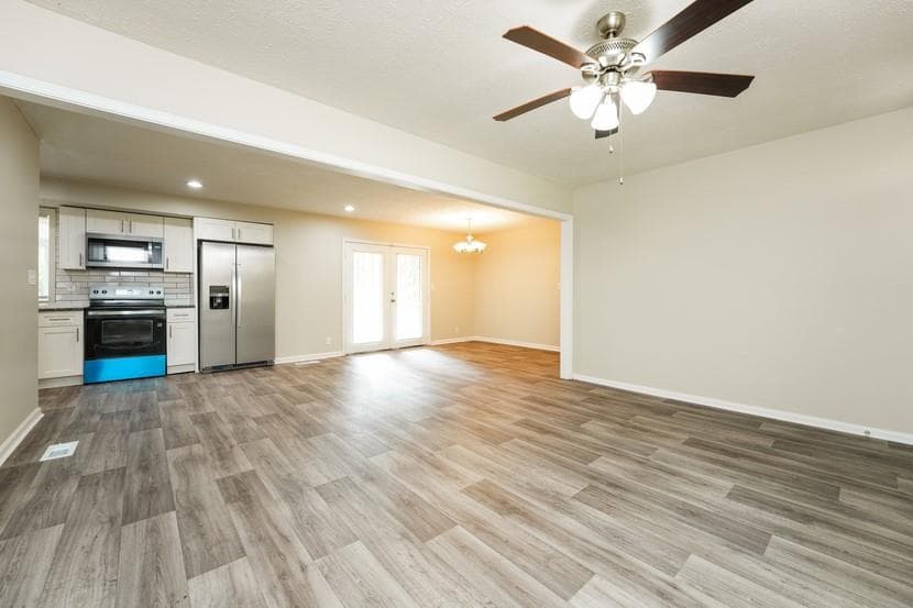3 bedroom, 3 bathroom, 1,802 sq ft single family residence for sale at 2536 Britt Road, Snellville, GA 30078 — photo 8