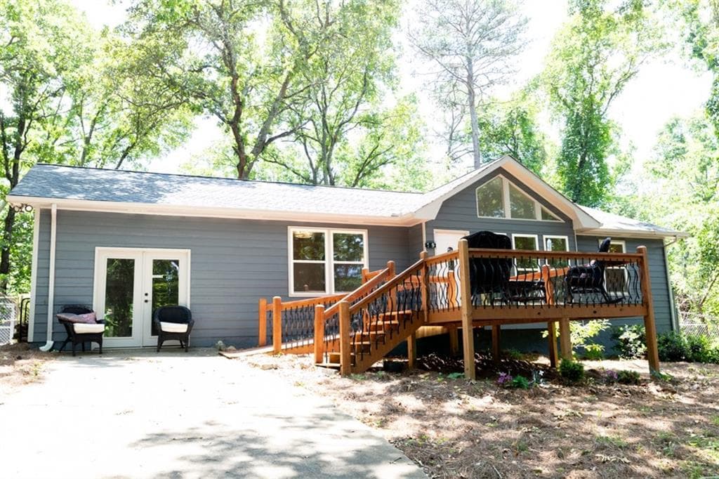 4 bedroom, 2 bathroom, 1,990 sq ft single family residence for sale at 19 MOUNTAIN VIEW Court, Cartersville, GA 30120 — photo 3
