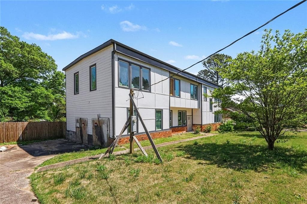 5 bedroom, 5 bathroom, 3,516 sq ft single family residence under contract at 2688 Columbia Drive, Decatur, GA 30034 — photo 3