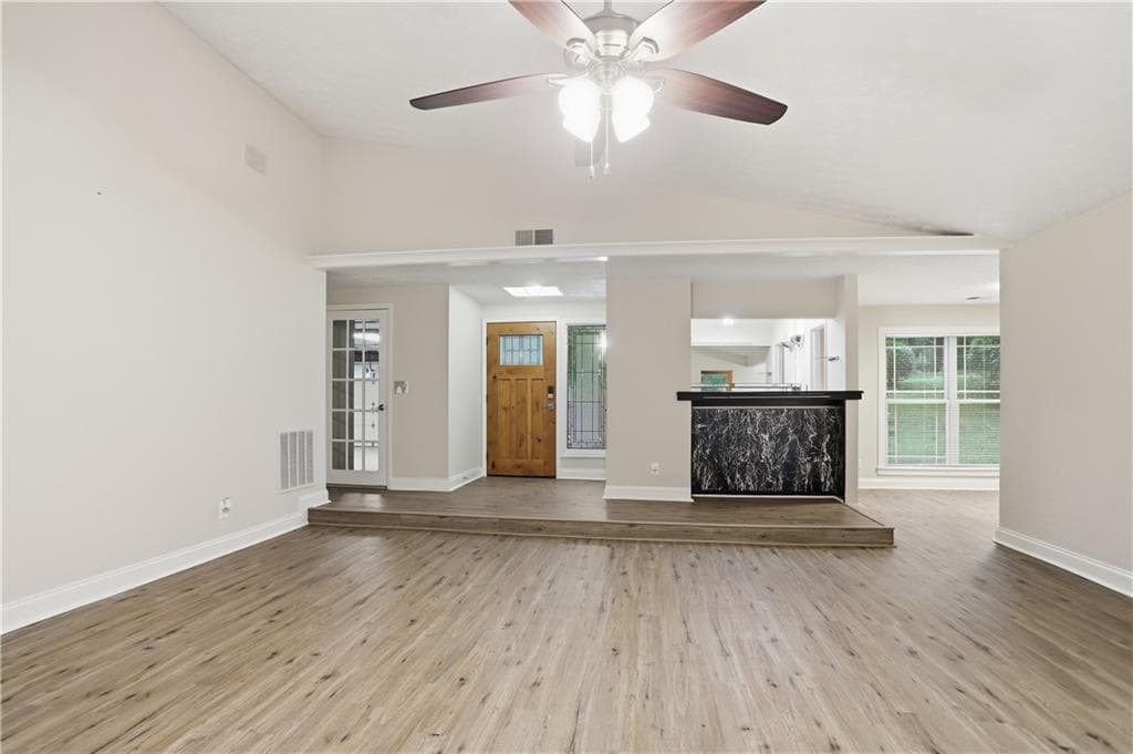3 bedroom, 2 bathroom, 2,180 sq ft single family residence under contract at 1485 Barrier Road, Marietta, GA 30066 — photo 9