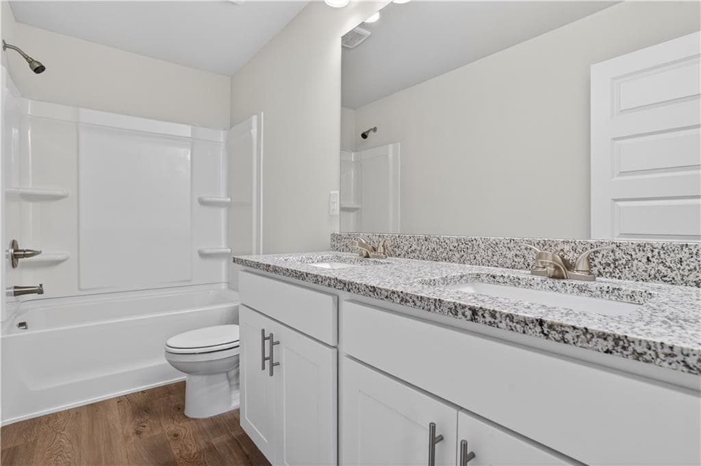 5 bedroom, 4 bathroom, 2,608 sq ft single family residence for sale at 401 Bass Circle LOT 39, Villa Rica, GA 30180 — photo 10