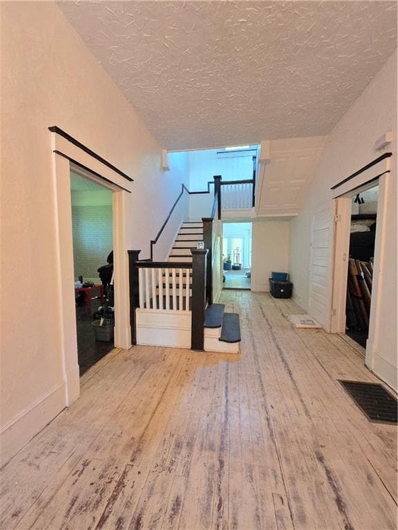 4 bedroom, 3 bathroom, 3,872 sq ft single family residence for sale at 246 Newnan Street, Franklin, GA 30217 — photo 9
