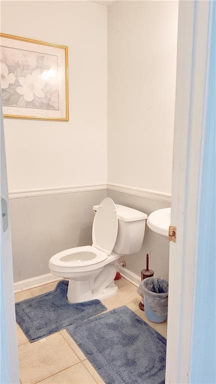 3 bedroom, 3 bathroom, 1,879 sq ft single family residence for sale at 6195 Glacier Run, Norcross, GA 30093 — photo 6