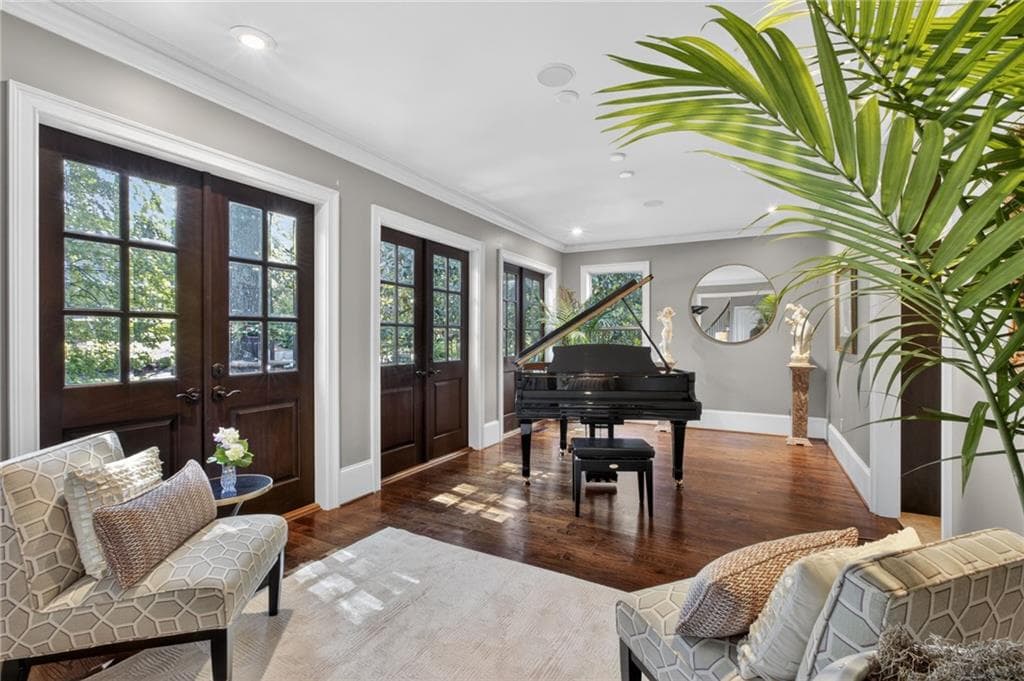 5 bedroom, 5 bathroom, 6,079 sq ft single family residence for sale at 1918 Windemere Drive, Atlanta, GA 30324 — photo 6