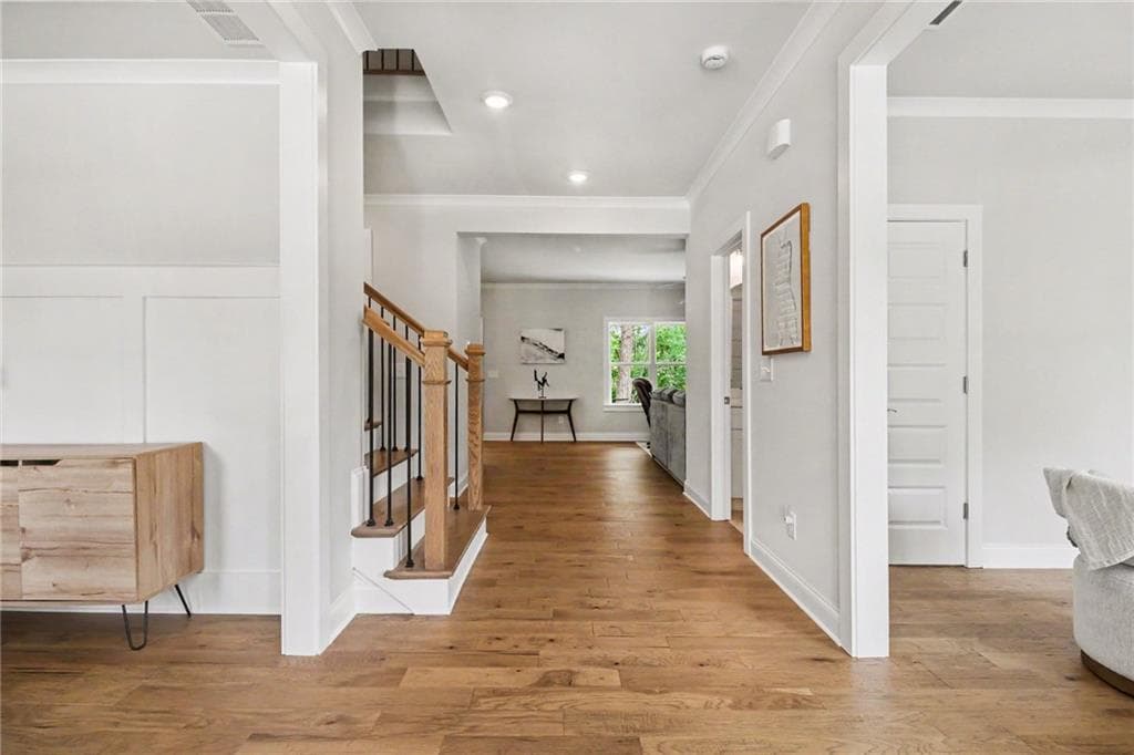 5 bedroom, 4 bathroom, 3,176 sq ft single family residence for sale at 1997 Shallowford Road, Marietta, GA 30066 — photo 6