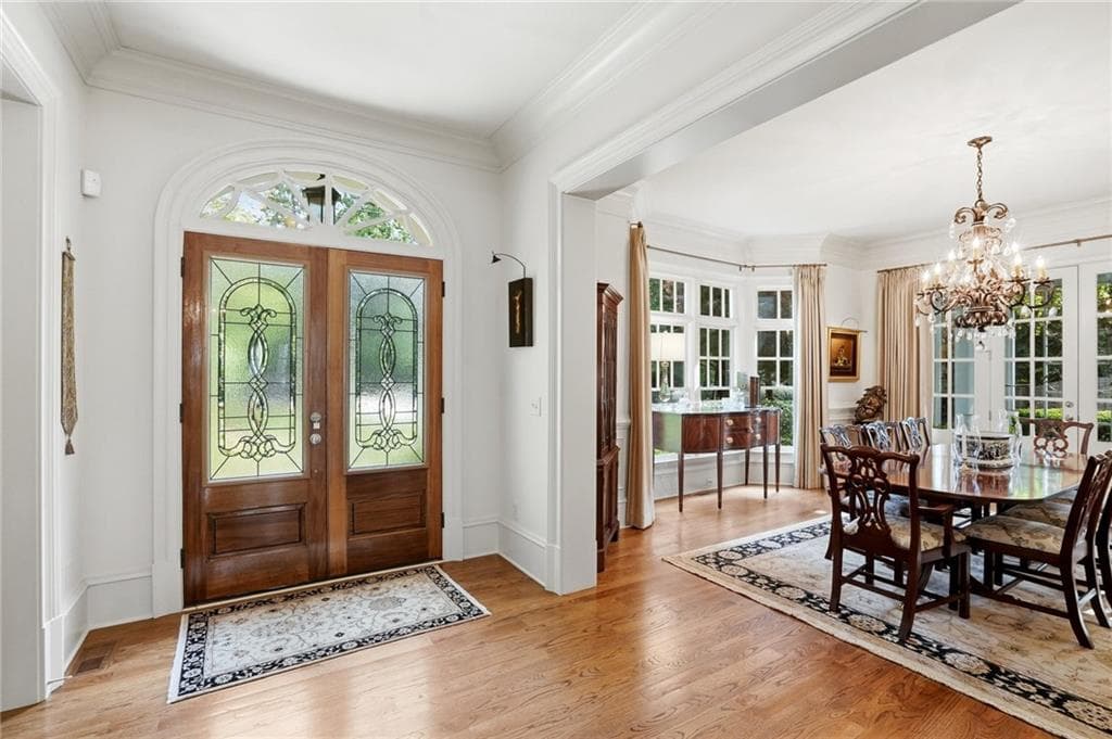 6 bedroom, 7 bathroom single family residence under contract at 1001 Carter Drive, Atlanta, GA 30319 — photo 2