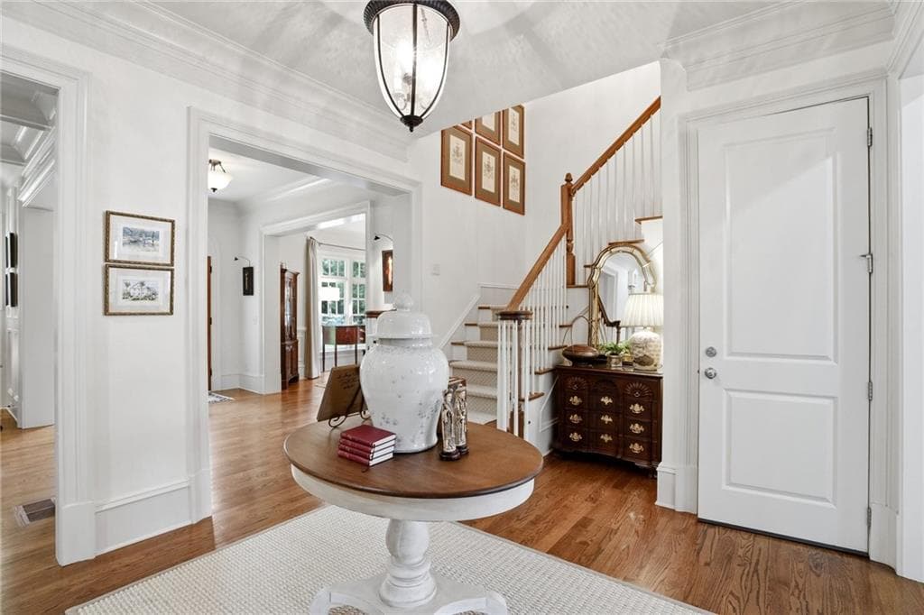 6 bedroom, 7 bathroom single family residence under contract at 1001 Carter Drive, Atlanta, GA 30319 — photo 4