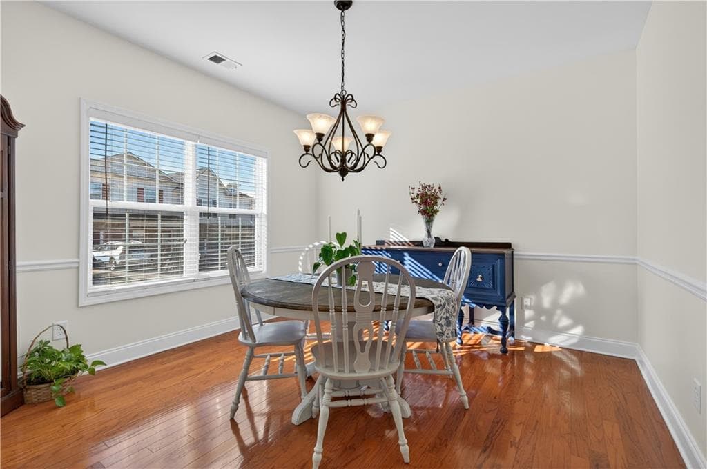 3 bedroom, 3 bathroom, 2,159 sq ft townhouse under contract at 172 Riley Circle, Dawsonville, GA 30534 — photo 9