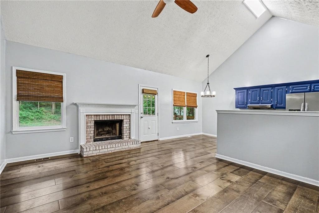 3 bedroom, 2 bathroom, 1,292 sq ft single family residence under contract at 597 Cedarcrest Road, Dallas, GA 30132 — photo 4