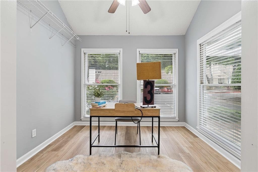 3 bedroom, 2 bathroom, 1,241 sq ft condominium for sale at 1728 Cotton Patch Lane, Alpharetta, GA 30004 — photo 9