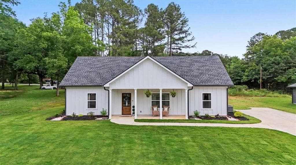 3 bedroom, 2 bathroom, 1,500 sq ft single family residence under contract at 91 Holly Road, Bowdon, GA 30108