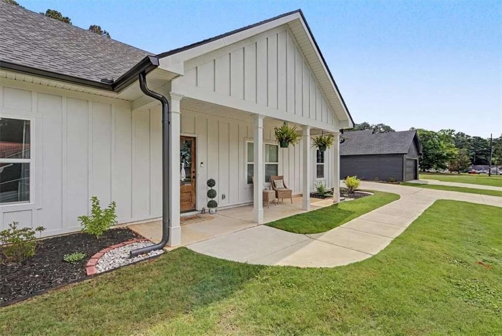 3 bedroom, 2 bathroom, 1,500 sq ft single family residence under contract at 91 Holly Road, Bowdon, GA 30108 — photo 2