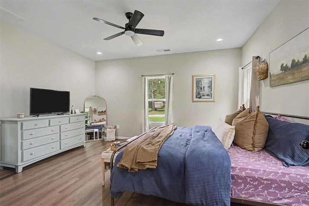 3 bedroom, 2 bathroom, 1,500 sq ft single family residence under contract at 91 Holly Road, Bowdon, GA 30108 — photo 5