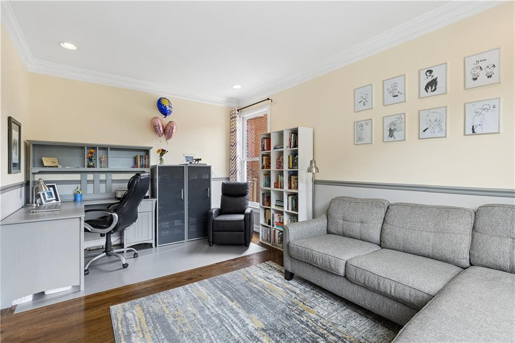 4 bedroom, 4 bathroom, 3,727 sq ft single family residence under contract at 3177 Kings Arms Court, Atlanta, GA 30345 — photo 6