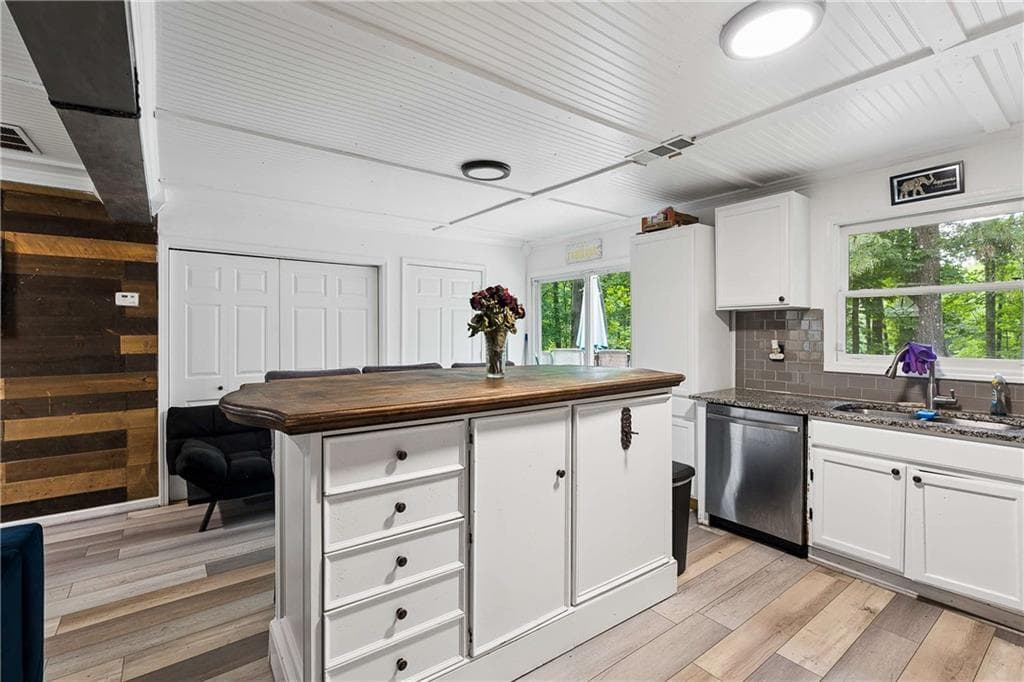 4 bedroom, 3 bathroom, 1,430 sq ft single family residence for sale at 1822 Slate Road, Ellenwood, GA 30294 — photo 8