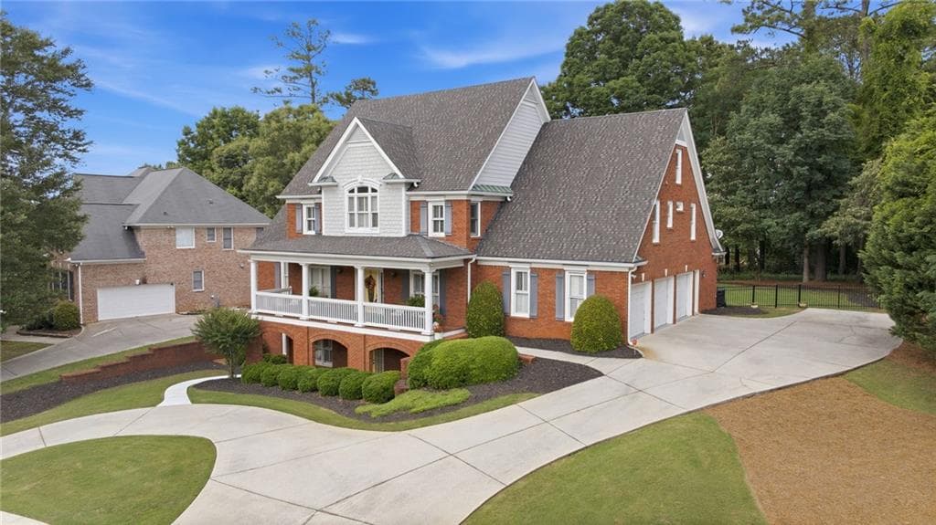 5 bedroom, 5 bathroom, 6,466 sq ft single family residence for sale at 2298 Bright Water Drive, Snellville, GA 30078 — photo 4