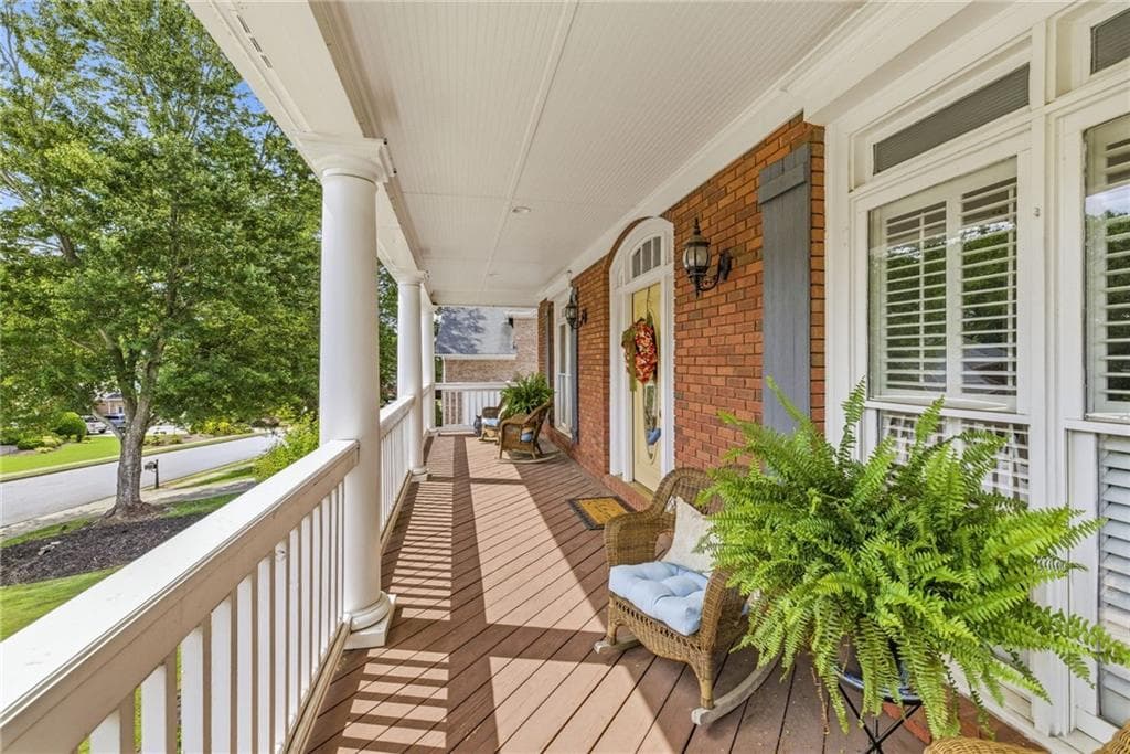 5 bedroom, 5 bathroom, 6,466 sq ft single family residence for sale at 2298 Bright Water Drive, Snellville, GA 30078 — photo 5