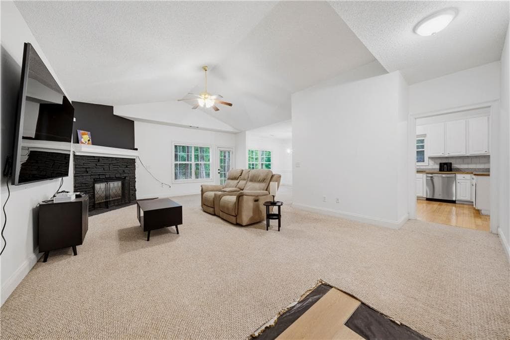 3 bedroom, 2 bathroom, 2,256 sq ft single family residence for sale at 359 Cannongate Road, Sharpsburg, GA 30277 — photo 10