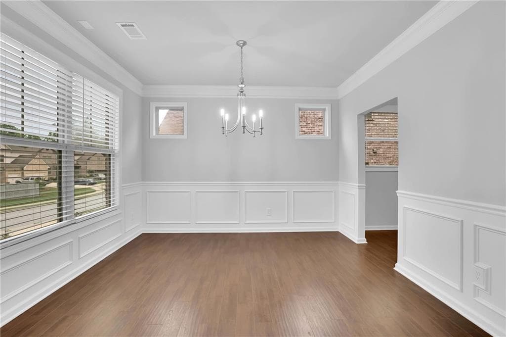 5 bedroom, 4 bathroom, 3,174 sq ft single family residence for sale at 3187 Oxford Mil Lane, Buford, GA 30519 — photo 4