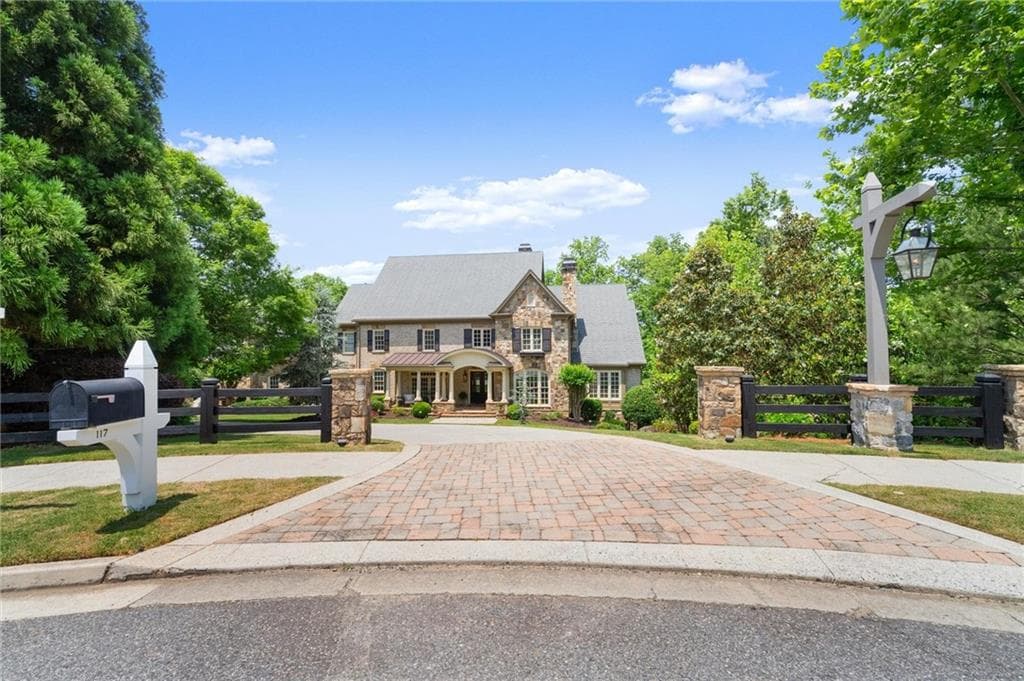 7 bedroom, 9 bathroom, 11,145 sq ft single family residence for sale at 117 Liberty Grove Pass, Alpharetta, GA 30004 — photo 3