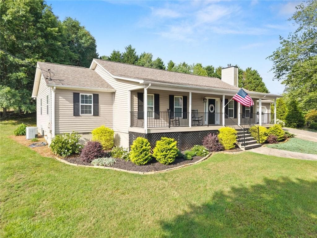 2639 Little River Park Road, Gainesville, GA 30506 — most recent listing photo