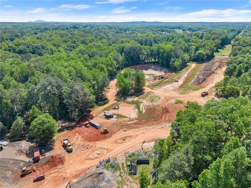 single family residence for sale at 5519 Union Hill Road, Alpharetta, GA 30004 — photo 3