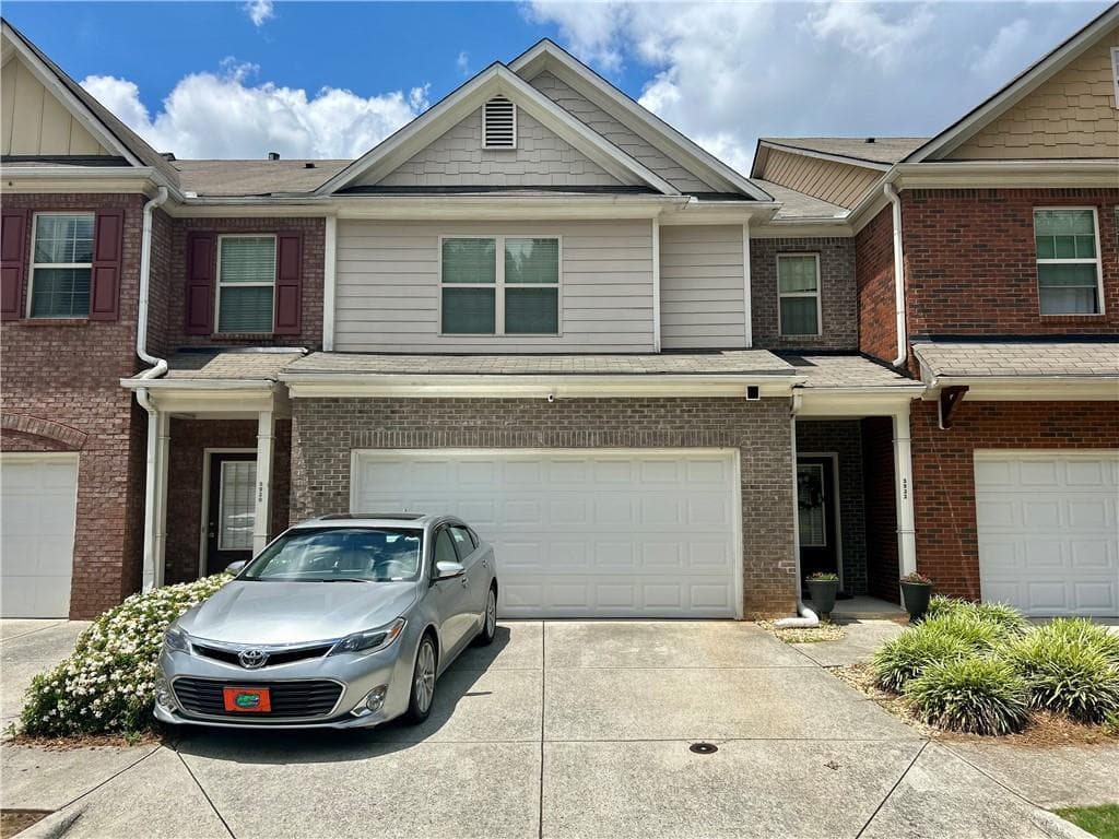 3 bedroom, 3 bathroom, 1,782 sq ft townhouse for sale at 3922 Snipes Court 55, Lilburn, GA 30047