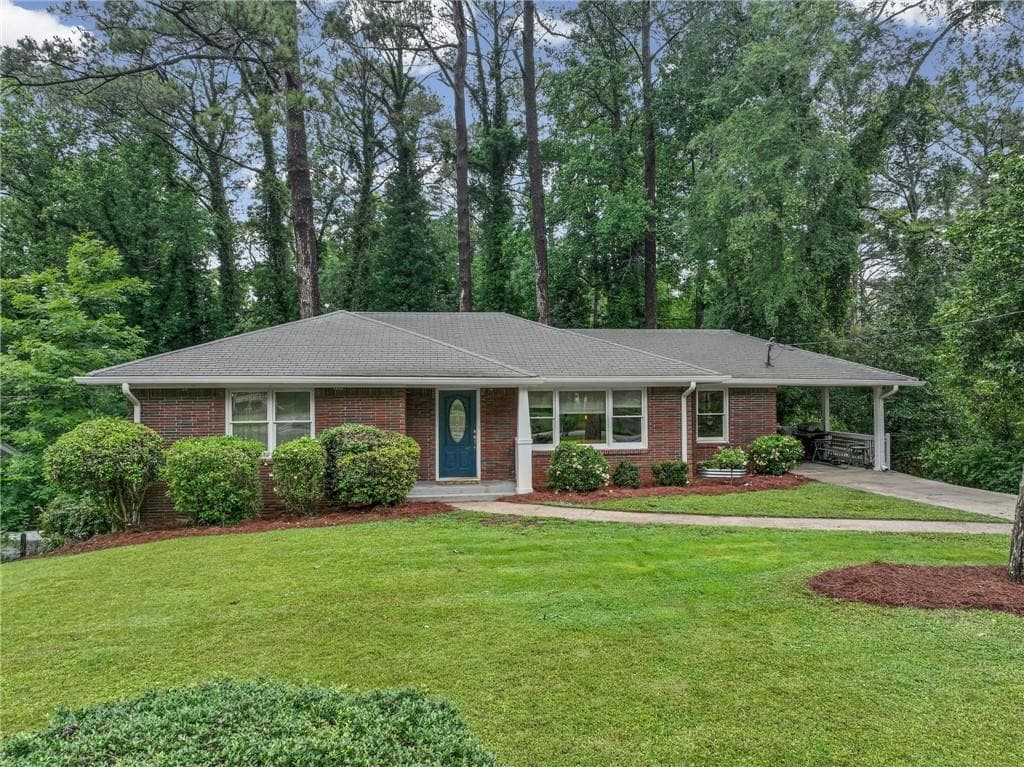 4 bedroom, 2 bathroom, 1,591 sq ft single family residence under contract at 1762 Boulderview Drive, Atlanta, GA 30316