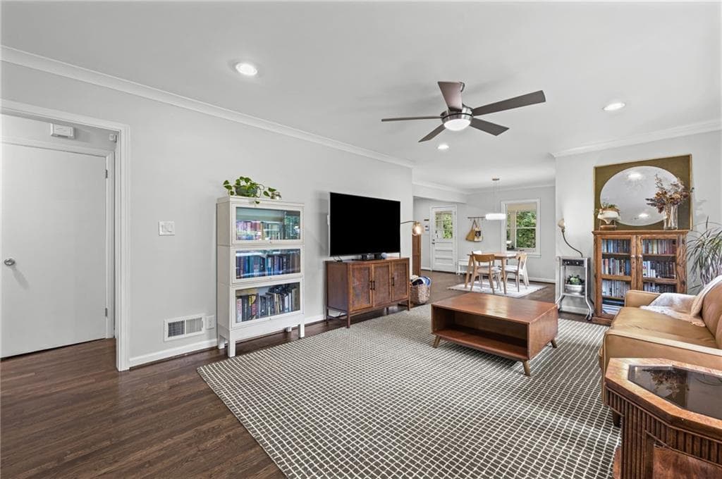 4 bedroom, 2 bathroom, 1,591 sq ft single family residence under contract at 1762 Boulderview Drive, Atlanta, GA 30316 — photo 5