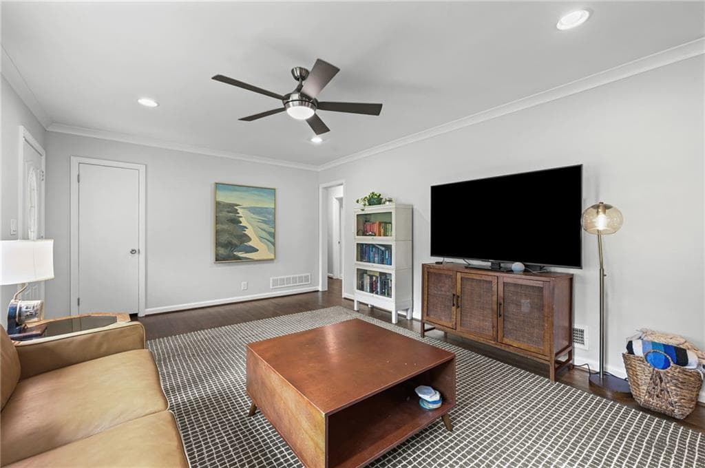 4 bedroom, 2 bathroom, 1,591 sq ft single family residence under contract at 1762 Boulderview Drive, Atlanta, GA 30316 — photo 7