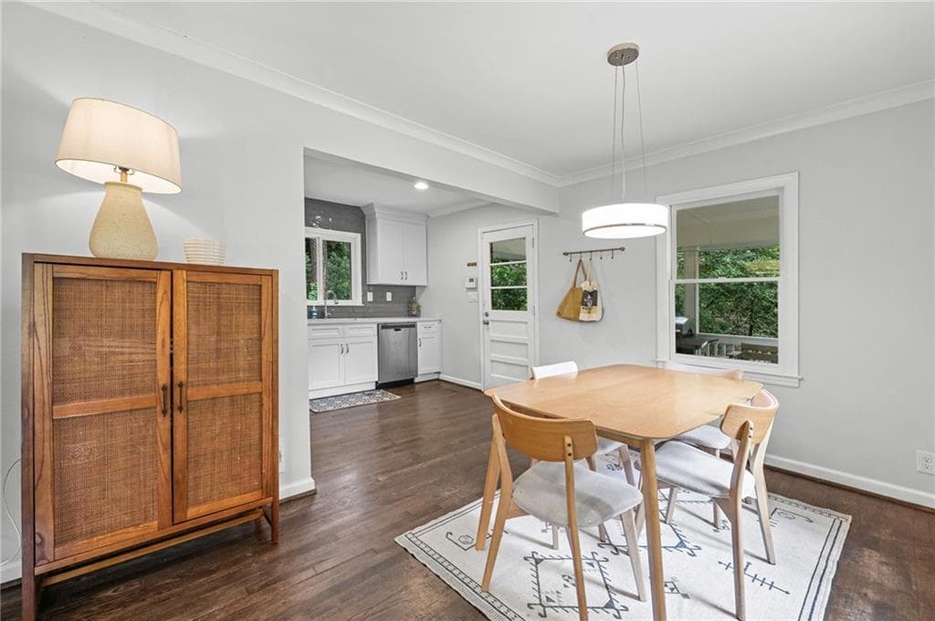 4 bedroom, 2 bathroom, 1,591 sq ft single family residence under contract at 1762 Boulderview Drive, Atlanta, GA 30316 — photo 9
