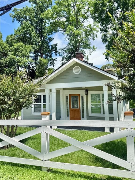 3 bedroom, 2 bathroom, 1,100 sq ft single family residence for rent at 2625 Peyton Road, Atlanta, GA 30318 for $2,300 a month — photo 2