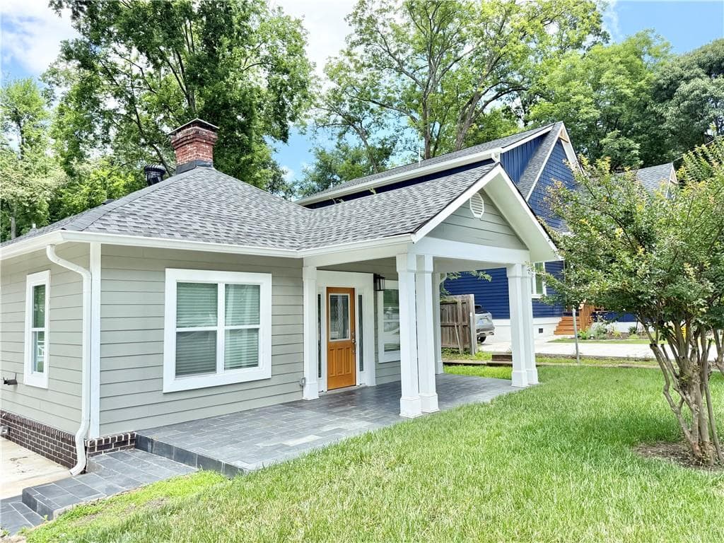 3 bedroom, 2 bathroom, 1,100 sq ft single family residence for rent at 2625 Peyton Road, Atlanta, GA 30318 for $2,300 a month — photo 6