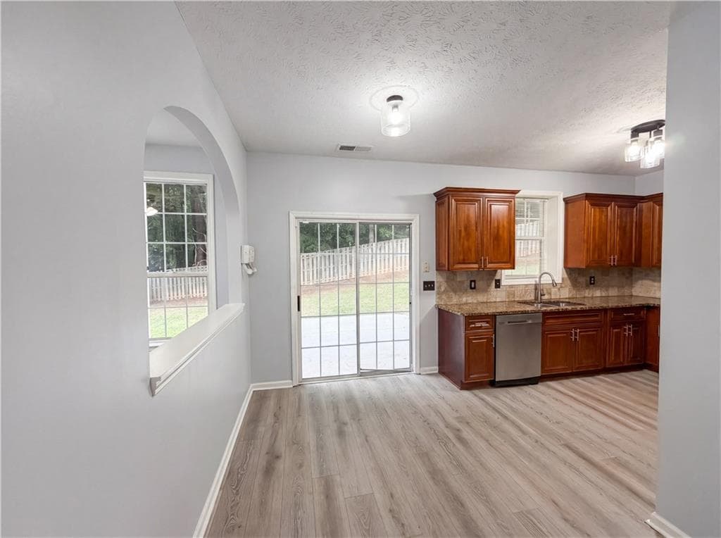 3 bedroom, 3 bathroom, 1,872 sq ft single family residence for sale at 371 Ethridge Drive, Kennesaw, GA 30144 — photo 7