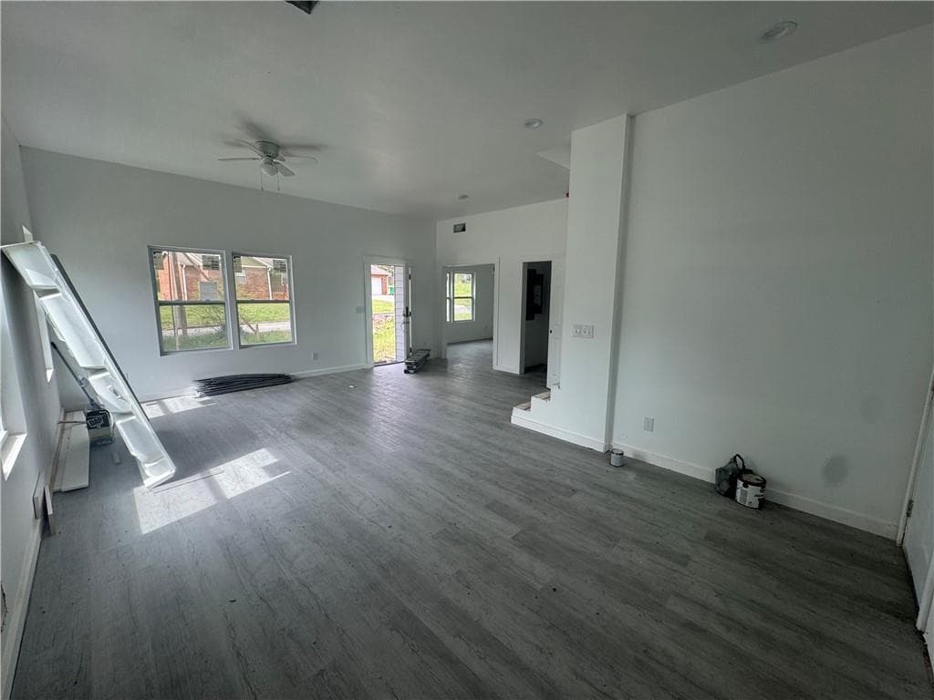 4 bedroom, 3 bathroom, 1,654 sq ft single family residence for sale at 6895 Magnolia Street, Lithonia, GA 30058 — photo 3