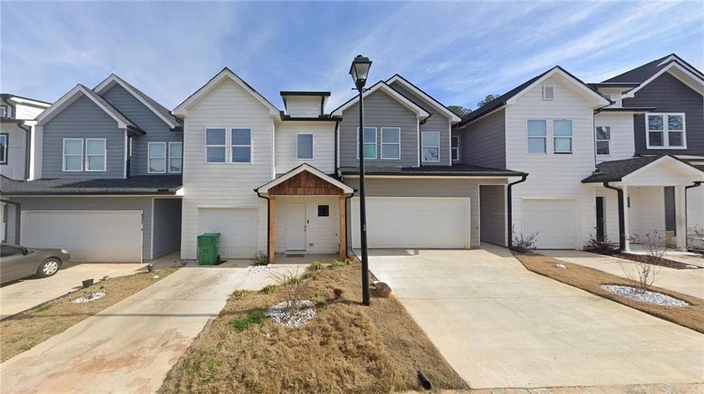 3 bedroom, 3 bathroom, 1,426 sq ft townhouse for rent at 4011 Redan Road 5, Stone Mountain, GA 30083 for $1,990 a month