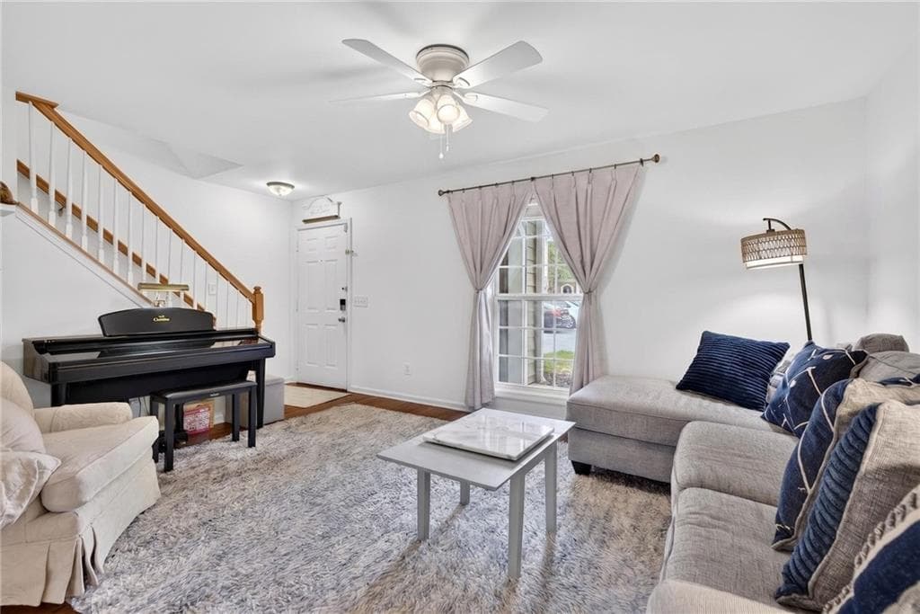 2 bedroom, 3 bathroom, 1,214 sq ft townhouse for sale at 816 Summer Place, Norcross, GA 30071 — photo 9