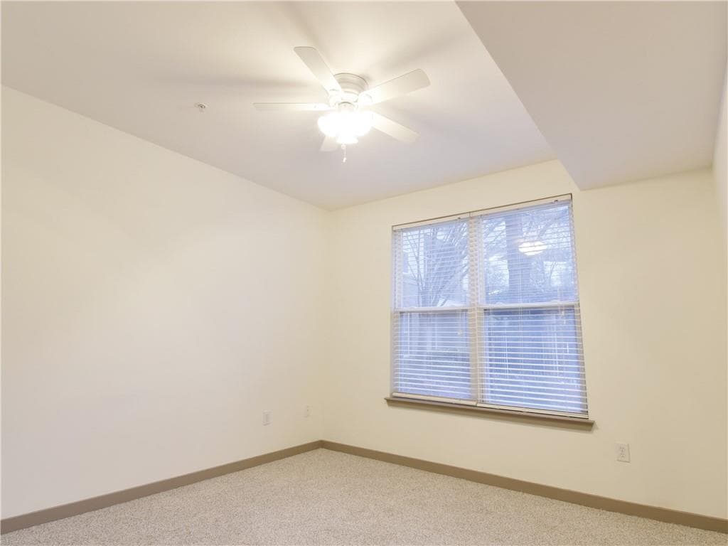 2 bedroom, 2 bathroom, 1,166 sq ft condominium for sale at 390 17th Street 2024, Atlanta, GA 30363 — photo 6